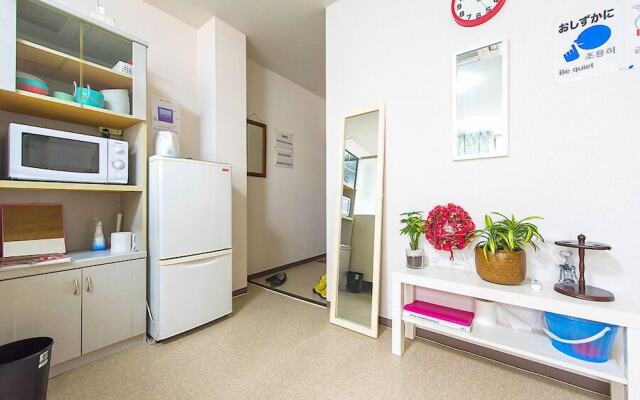 Young Minbak Osaka Guest House