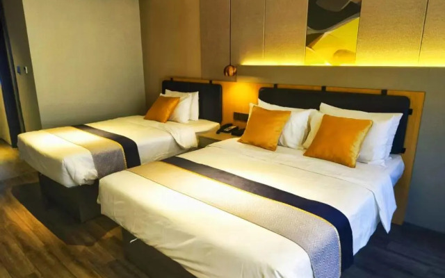 Homeinn Selected Hotel (Shenyang Hunnan 21st Century Building Subway Station)