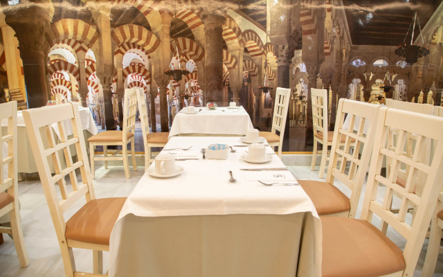 Soho Boutique Capuchinos & Spa