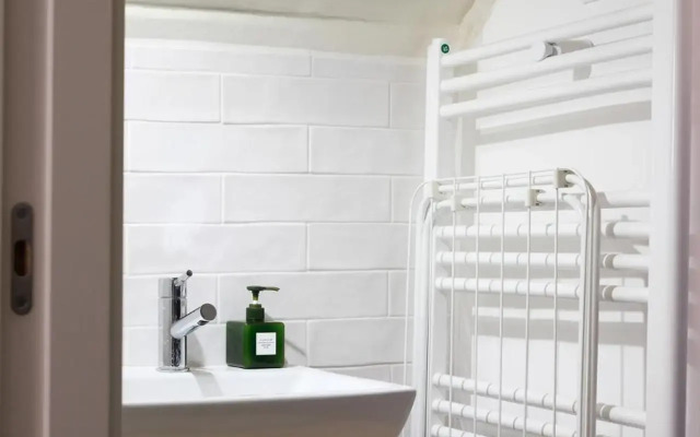 Principe Real Studio in Quiet Street