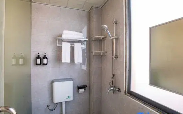 X Aix Hotel (Guilin University of Technology Busan Branch)