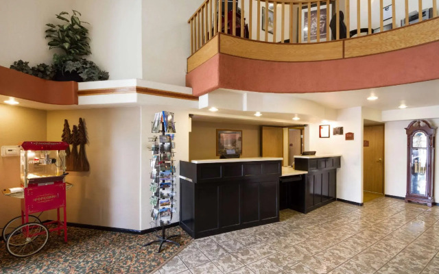 Clarion Hotel By Humboldt Bay