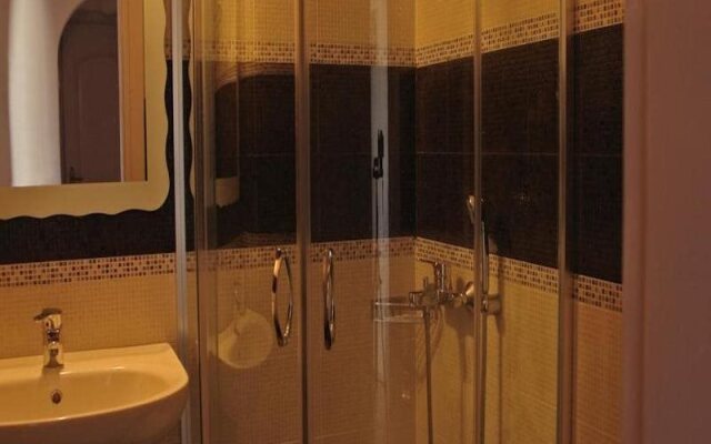 Maroulinas Boutique Apartments & Studios