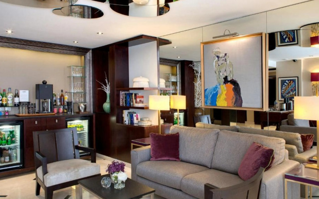 Hotel Le Senat