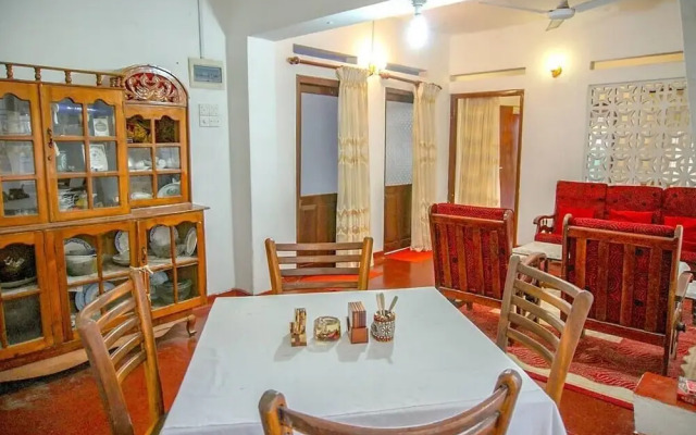 Mango Tree House
