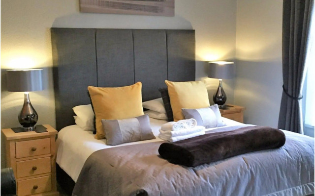 Sarnia Guest House