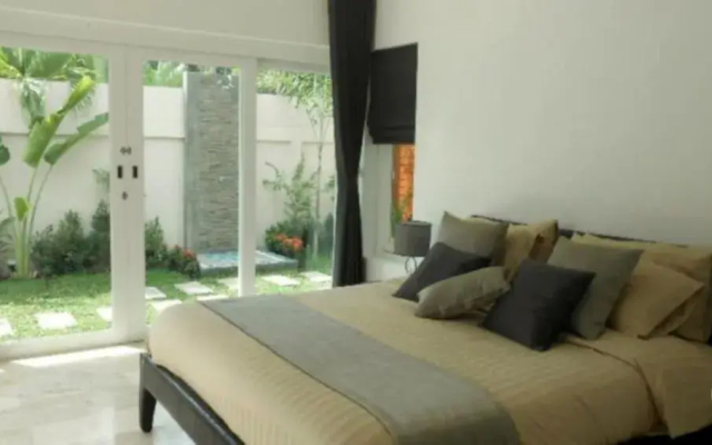3 Bedroom Sea View Villa Sea Shore
