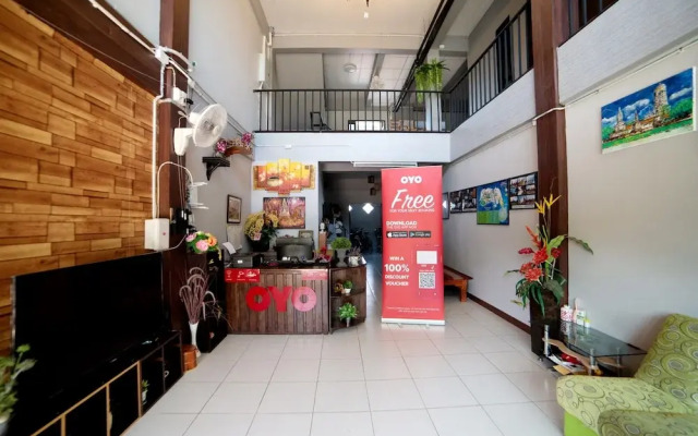 OYO 465 Krung Kao Traveller Lodge (Vaccinated Staff)