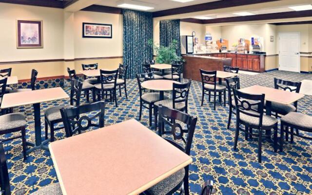 Holiday Inn Express Tahlequah