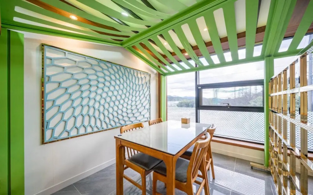 Gyeongju K Hotel &amp; Pension