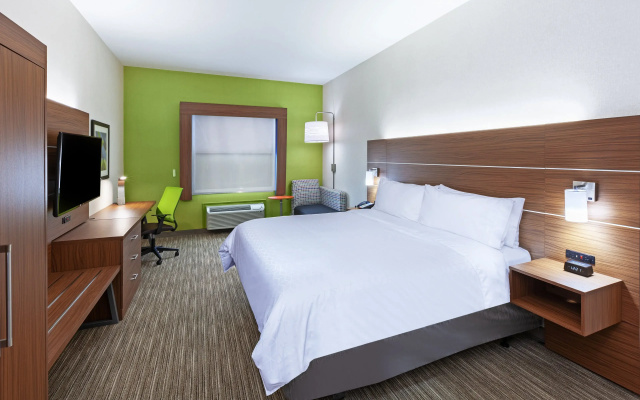 Holiday Inn Express and Suites Longview South I20 by IHG