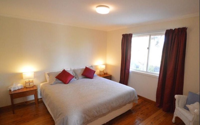Sancerre Estate – Guest Rooms – Ballandean