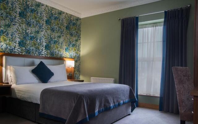 Holyrood Hotel
