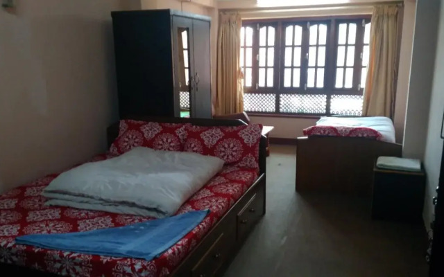 Swastik Guest House