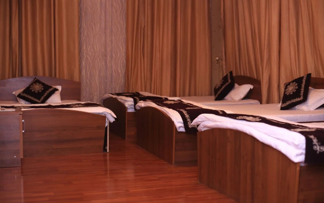 Zara Hotel