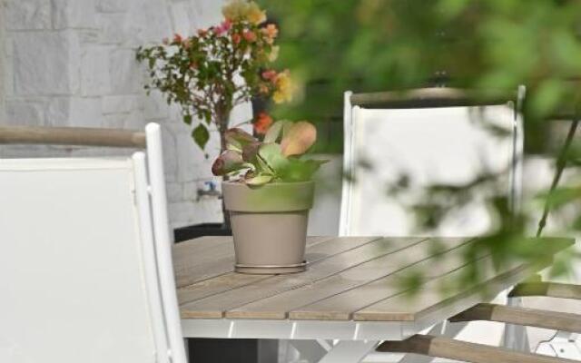White Coral Luxury Apartments