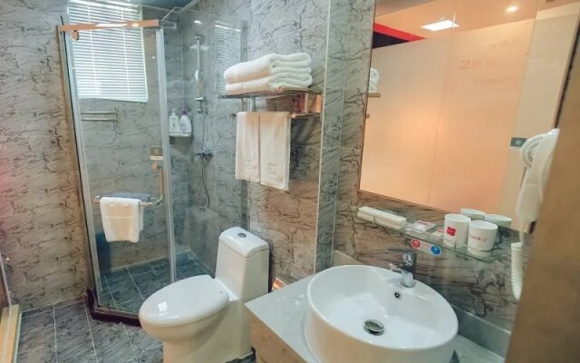 Quan Tong Hotel