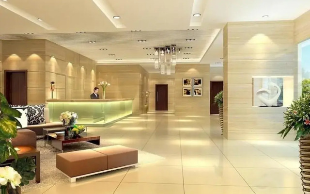 Chengdu Jinyi Hotel