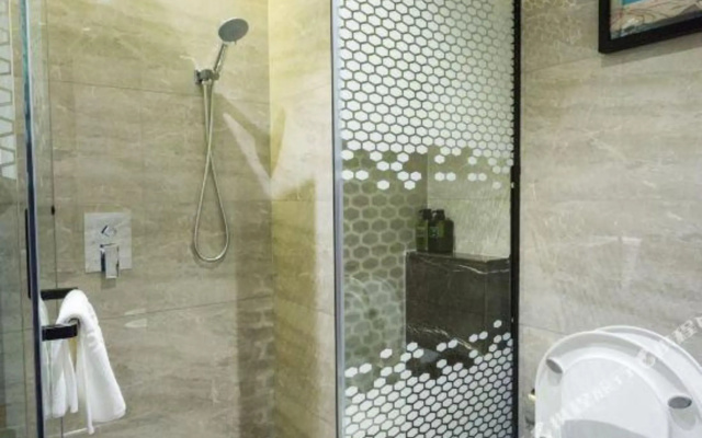 Yangge Hotel – Bathroom – Changsha
