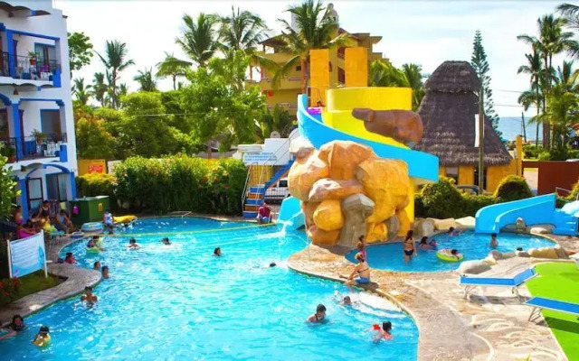 Hotel y Suites Mar y Sol