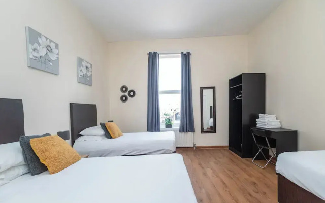 Cityscape Retreat in Newcastle
