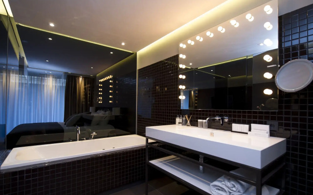 Van der Valk Hotel Sassenheim - Leiden