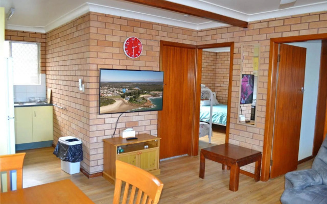 Travellers Palms 7 South West Rocks