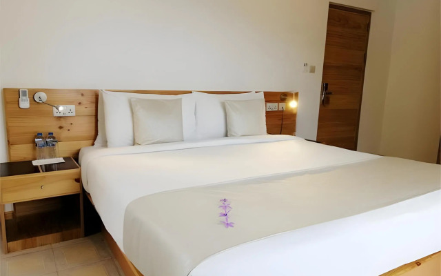 Le Relax Hotel and Restaurant