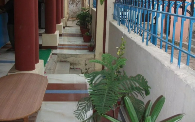 Siyaram Guest House