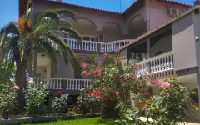 Grivas House