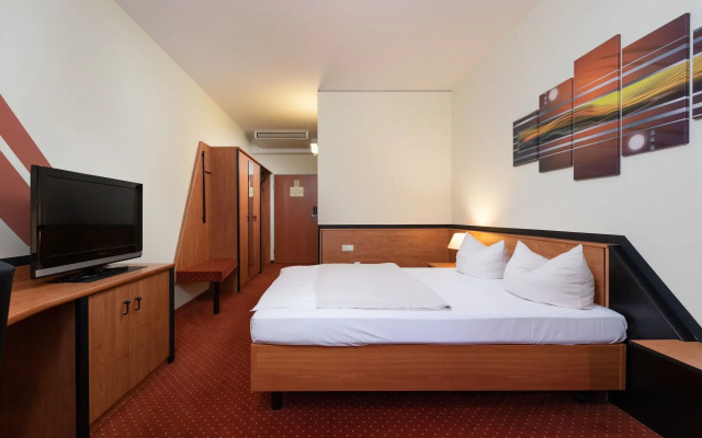 NOVINA HOTEL Südwestpark Nürnberg