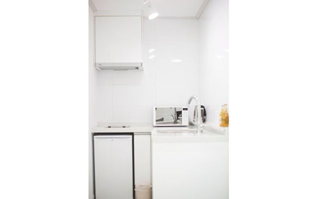 Jeju By the Hill Pension