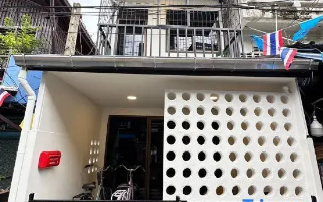 Twenty-one Bkk House