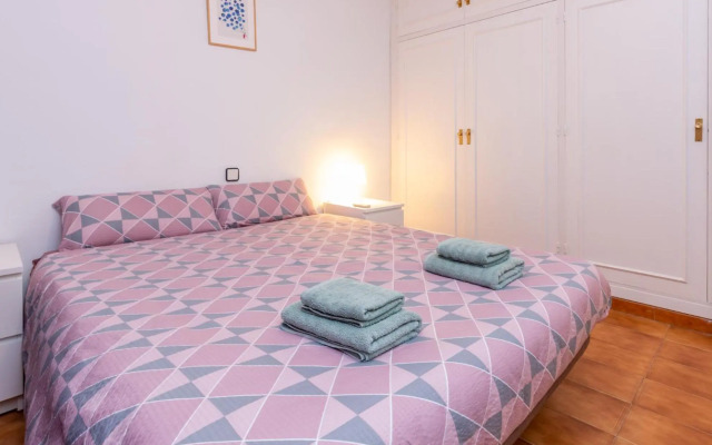 Tranquilo apto 2habs con WIFI AC PISCINA