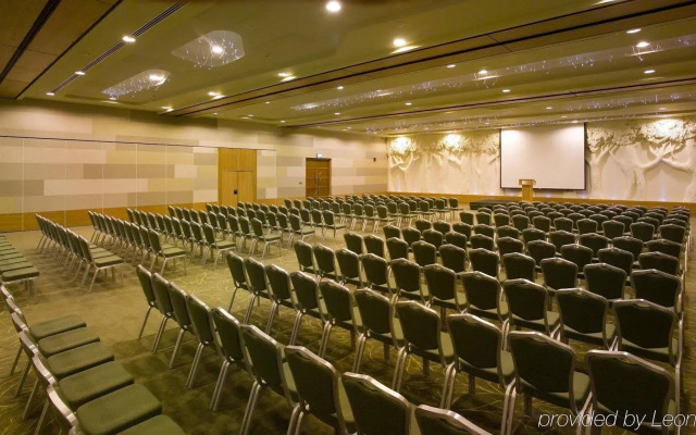 Holiday Inn Express Hotel Dublin Airport by IHG