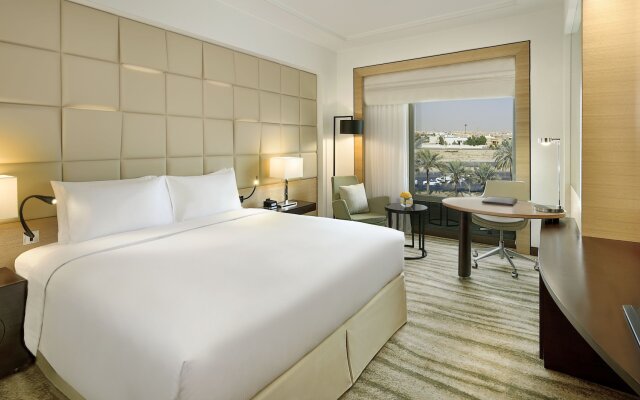 DoubleTree by Hilton Riyadh - Al Muroj Business Gate