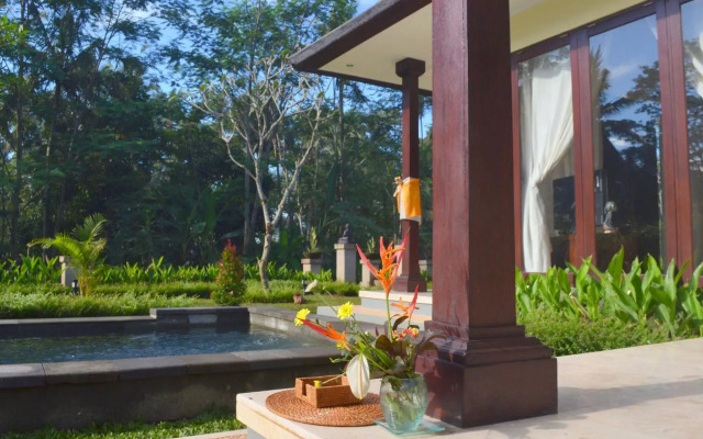 Suara Air Luxury Villa Ubud
