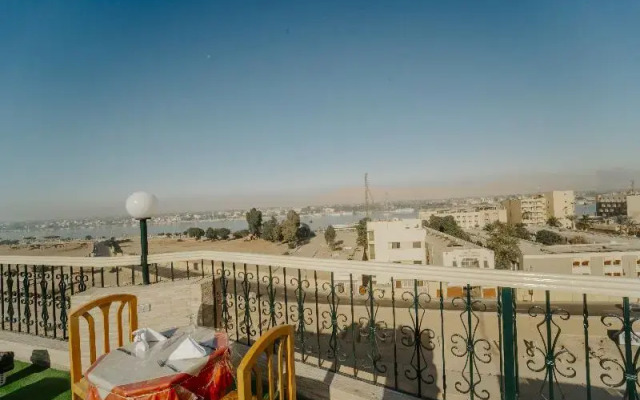 Queens Valley Hotel, Restaurants, Bars and Spa Luxor