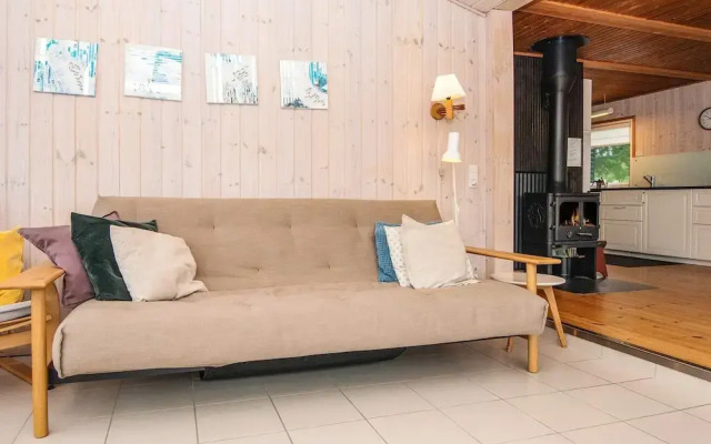 7 Person Holiday Home in Knebel-by Traum