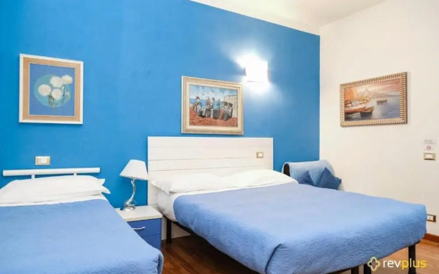 Lia Rooms
