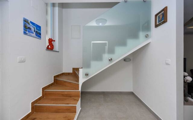 Beachfront Sun Garden Villas