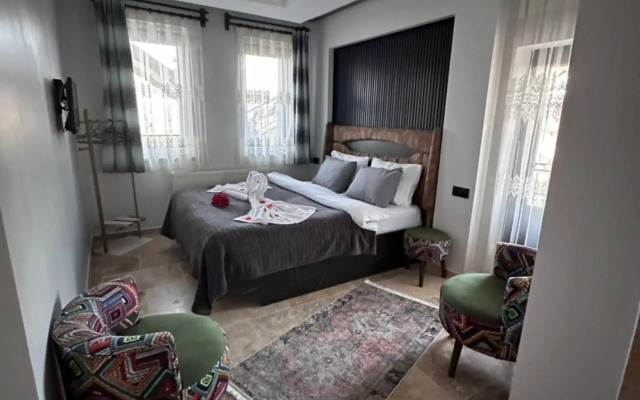 Di̇ri̇li̇ş Banarya Pansi̇yon