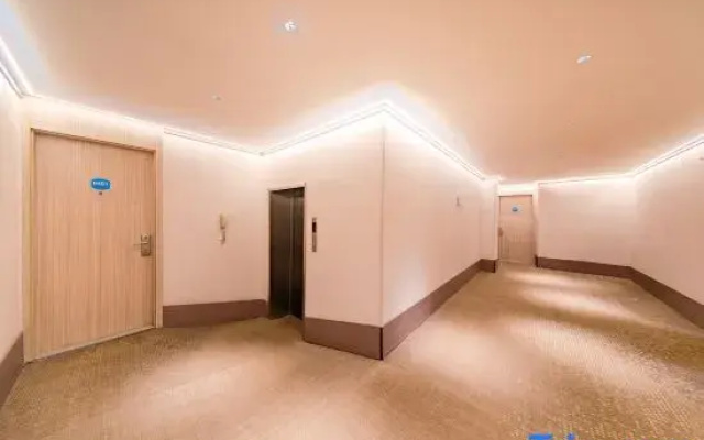 Hanting Hotel (Lanzhou Broadcasting and Television Center)