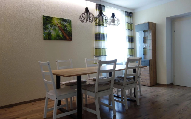 Kunterbunt in der Alten Hofschmiede