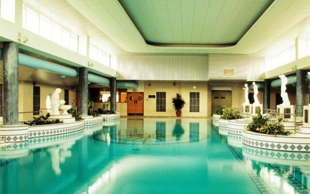 Grand Hotel