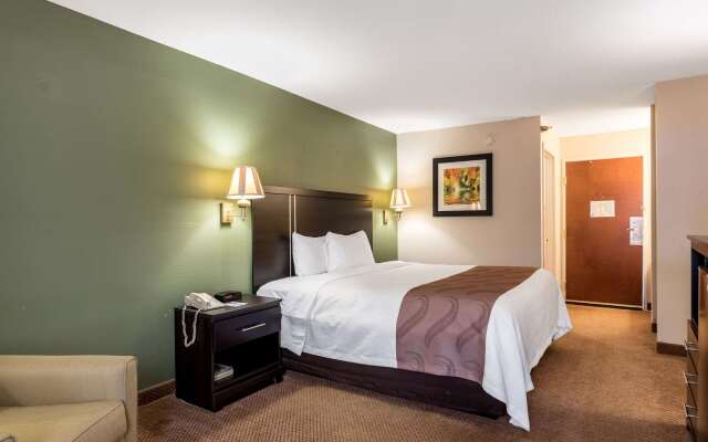 Quality Inn & Suites Clemmons I-40