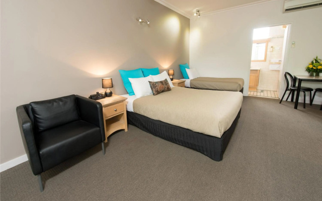 Berri Hotel – Guest Rooms – Berri