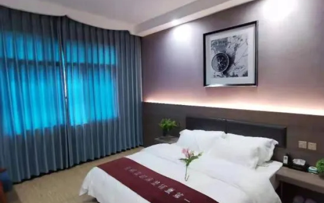 Hongrui Hotel – Guest Rooms – Qianxinan