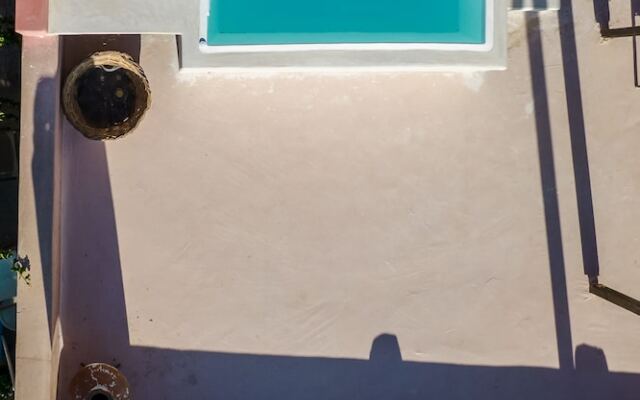 Rosepepper Villa