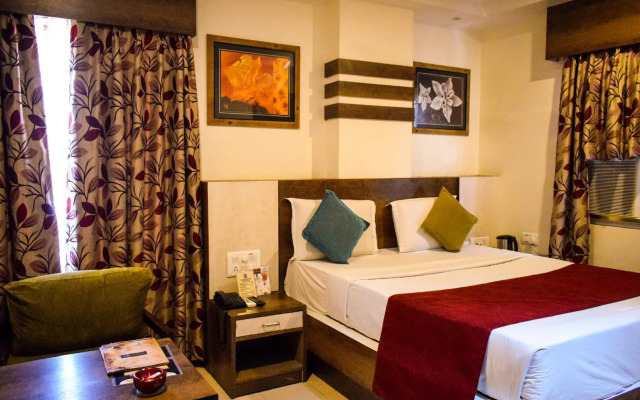 Hotel Pushpak